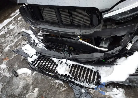 2023 Volvo Xc60 B5 Plus Bright Theme из США, поврежденный, VIN YV4L12RN6P1245102